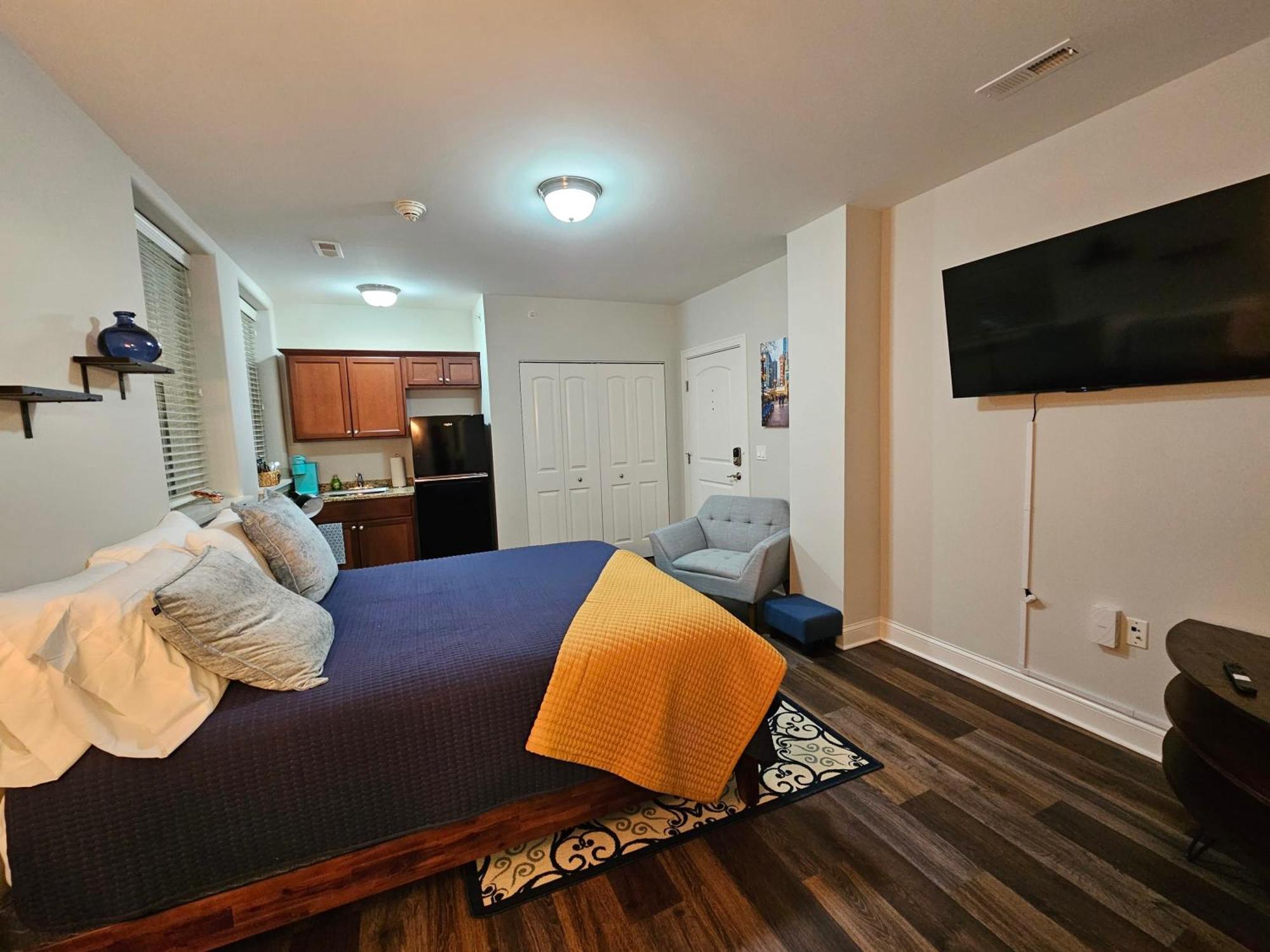 שמפיין Cute + Cozy Studio At The Inman - 207 מראה חיצוני תמונה